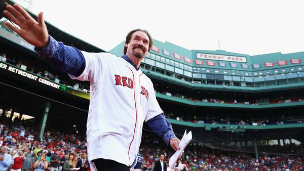 Red Sox legend Wade Boggs announces he has prostate cancer 