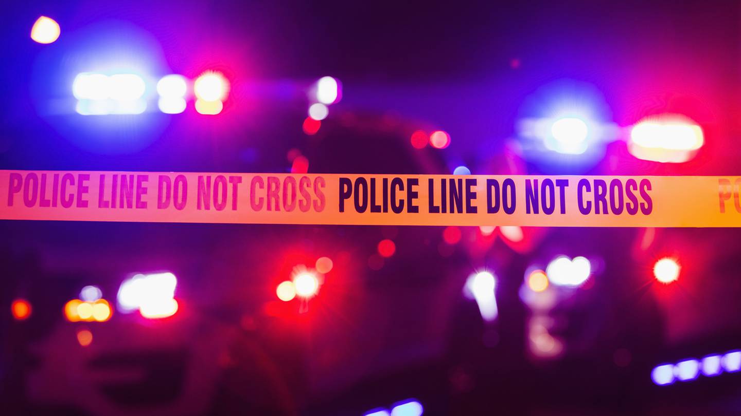 波士顿男子被指控醉驾撞击行人，保释金5千美元，地方检察官称