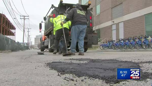 Cambridge teams up with residents to find and fix pot holes