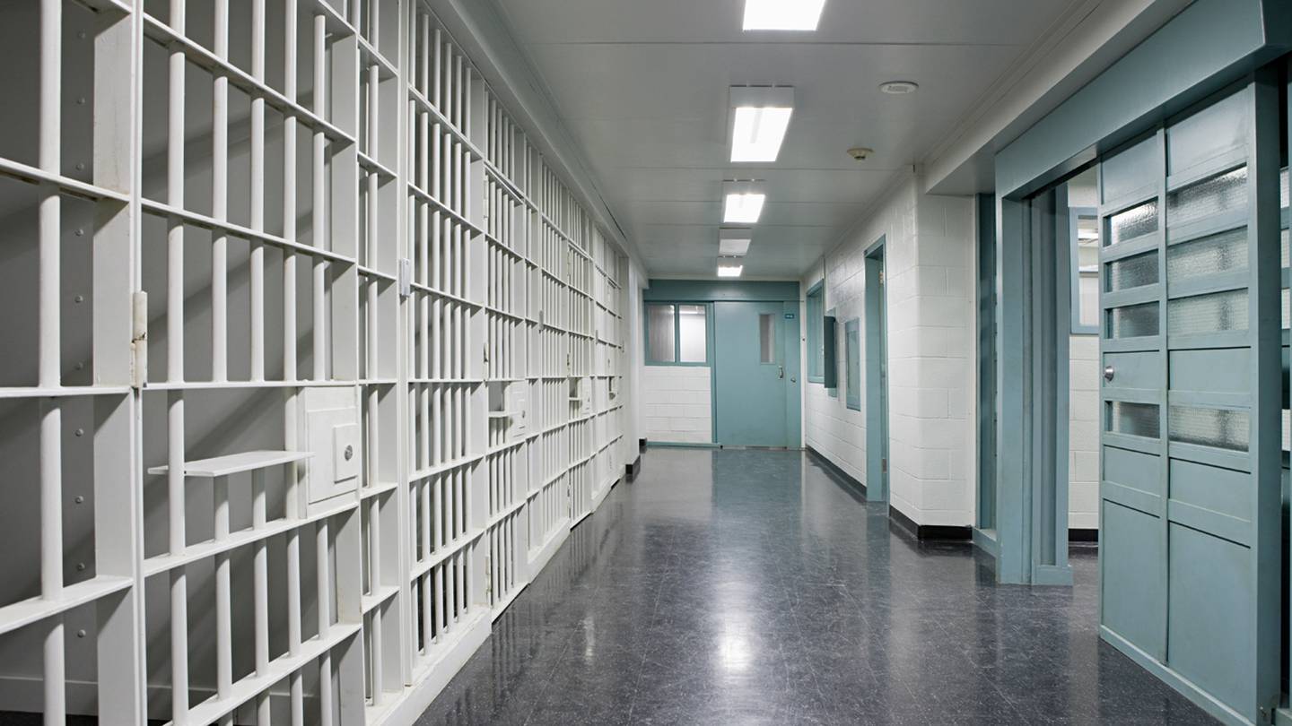 马萨诸塞州几名囚犯将在最高法院的裁决后“最终”有资格获得假释