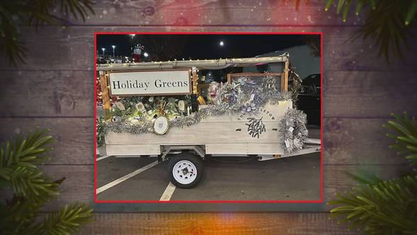 Milton woman turns old trailer into cart of Xmas goods, brings holiday cheer to local neighborhoods