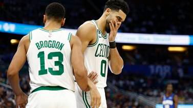Tatum scores 35, Celtics blow out Hornets 140-105