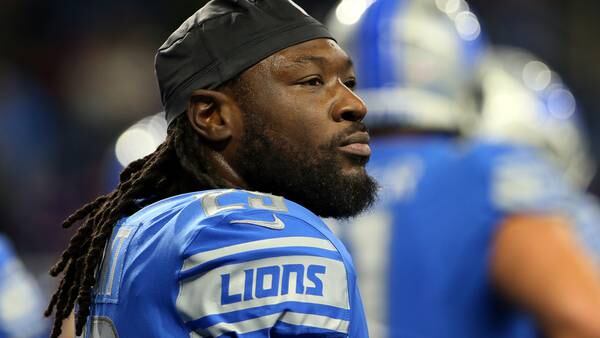 LeGarrette Blount apologizes after video shows him fighting with adults at youth football game