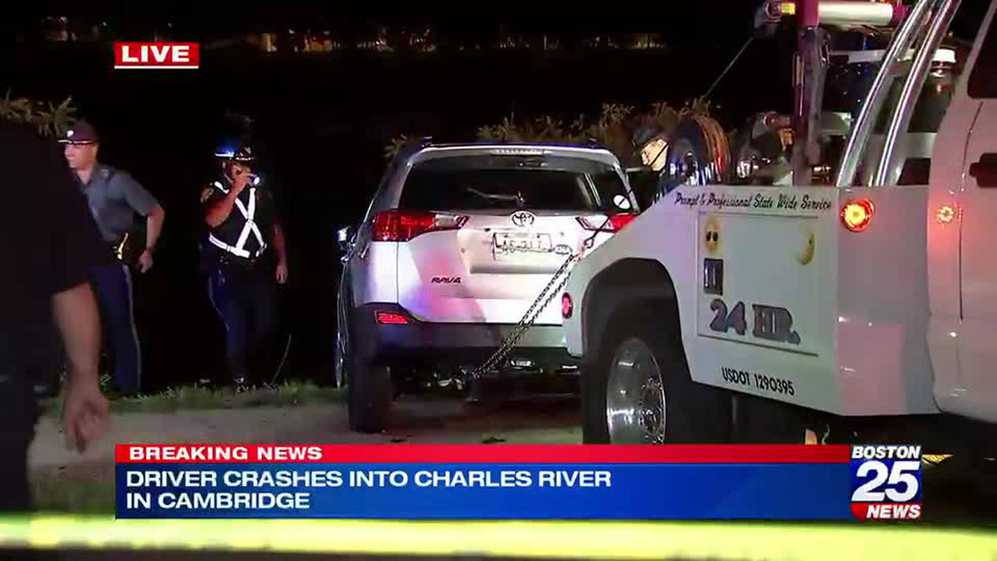 Car Plunges into Charles River After Cambridge Crash – NBC Boston