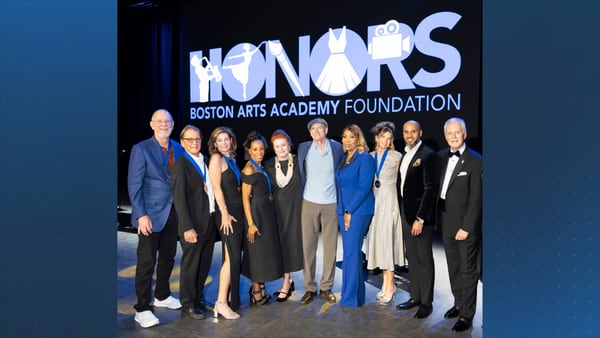 30 Boston Arts Academy students perform on stage with James Taylor during annual gala 