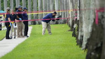 Suspect in apparent assassination attempt on Trump was near golf course for 12 hours, records show