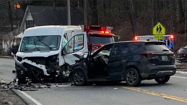 Man arrested for drunken driving, 2 people flown to hospitals after New Hampshire crash 