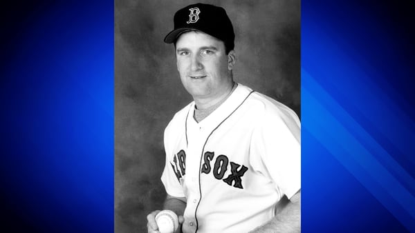 Former Red Sox pitcher battling kidney disease, needs donor 