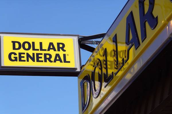 Bystander fatally shoots robbery suspect at Dollar General store