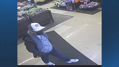 Rash of stolen wallets at Norwell stores prompts warning from police