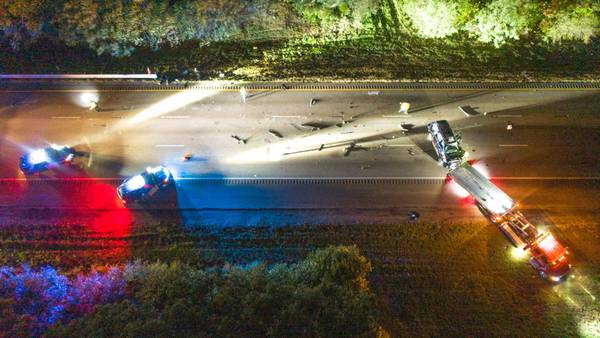 1 killed, 5 seriously injured in crash on I-95 in Foxboro after night out at Providence club 