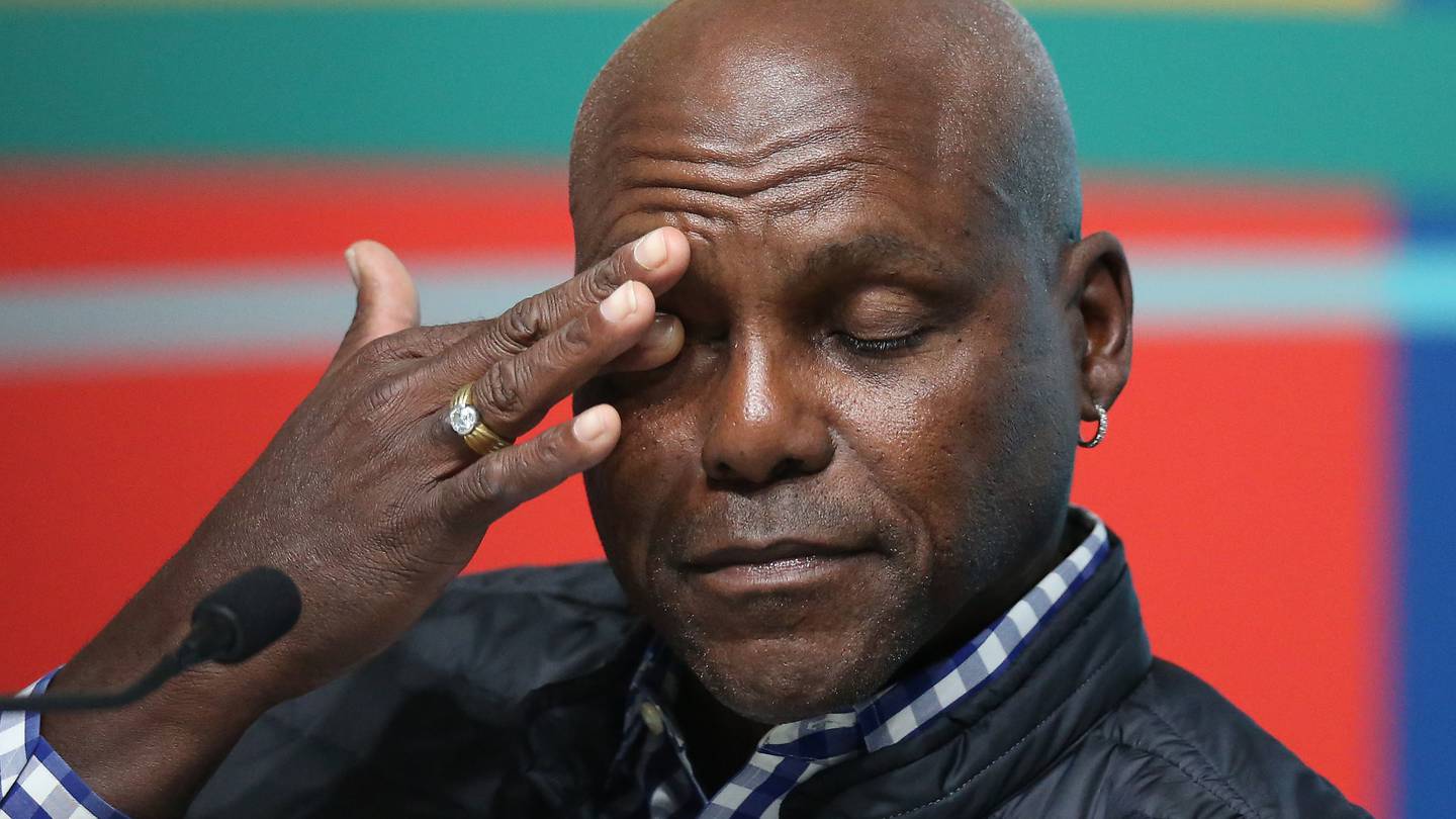 Carl Lewis, long jumpers slam proposed change to Olympic event: 'Wait until April 1st for April Fools' jokes'