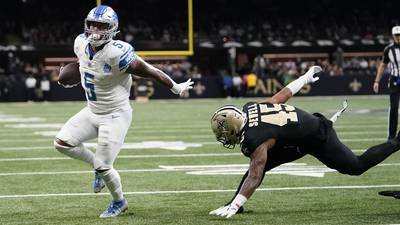 Detroit shakes off Thanksgiving blues, dispatches Saints to get to nine wins