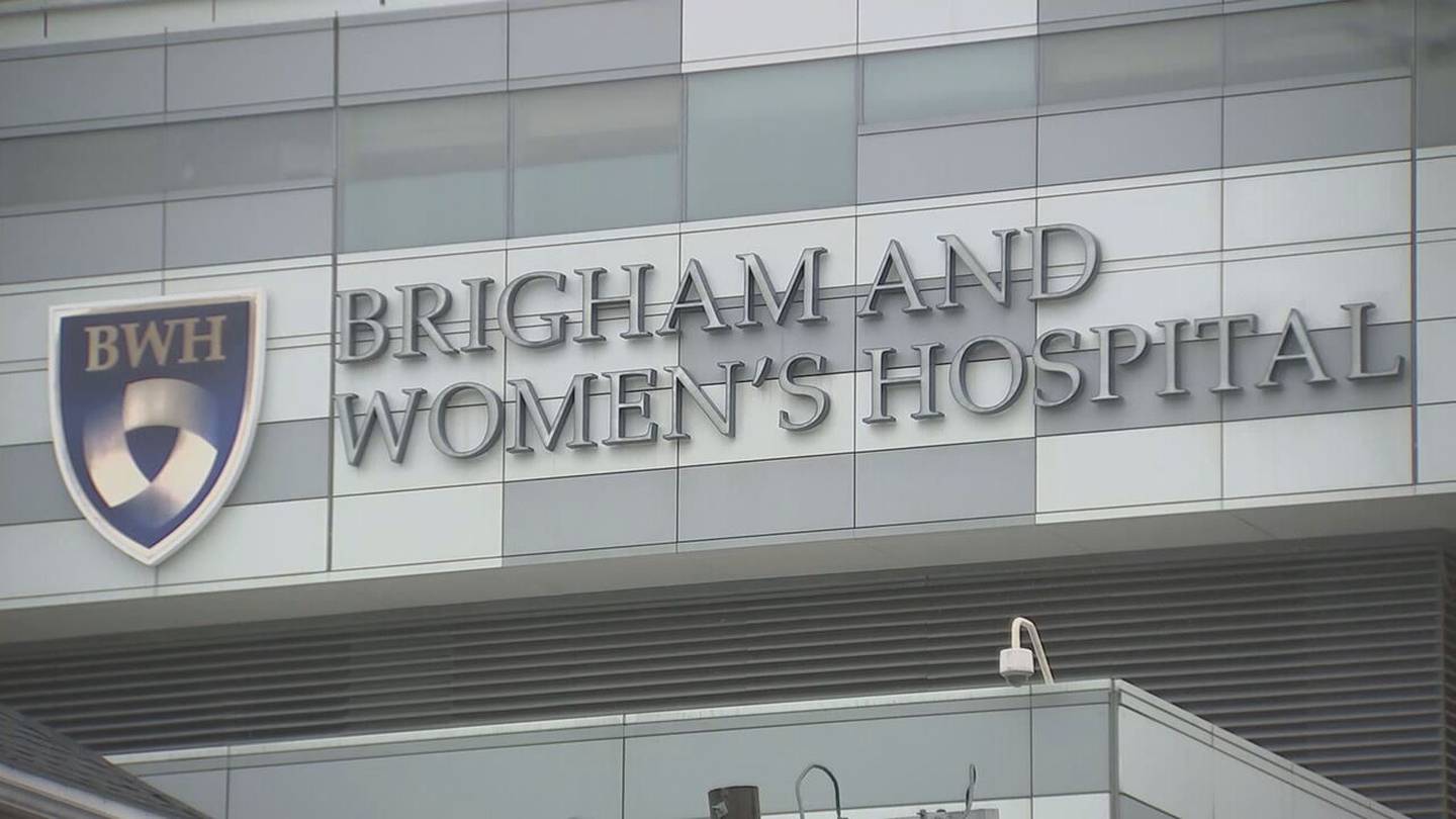 布里格姆妇女医院一名医生因匿名投诉调查后被解雇