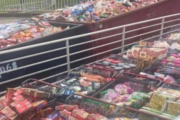 250 try to gain access to Texas grocery store dumpsters after ‘free food’ fake post