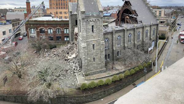 Church collapse in New London, Connecticut