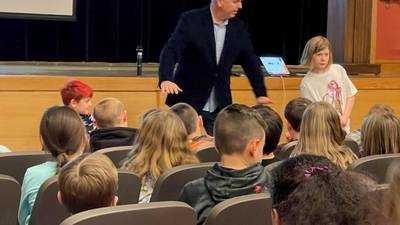Chief Meteorologist Kevin Lemanowicz visits Douglas 3rd graders and gives a weather lesson 