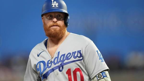 Red Sox sign former Dodgers All-Star Turner to 1-year deal