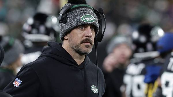 Aaron Rodgers reportedly unlikely to play for Jets this season despite return to practice