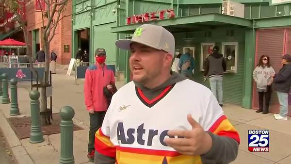 Astros’ fanbase well represented for ALCS at Fenway Park