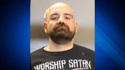 Man wearing ‘Worship Satan’ shirt robs NH gas station, tries stealing gun from officers, police say