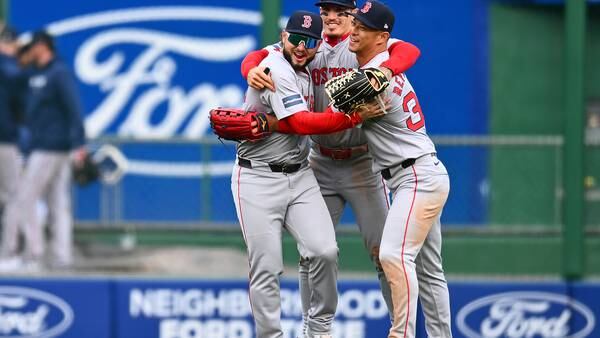 Wilyer Abreu drives in a pair of runs as Red Sox complete sweep of reeling Pirates with 6-1 victory