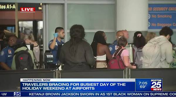 Airline passengers brace for busy holiday travel weekend