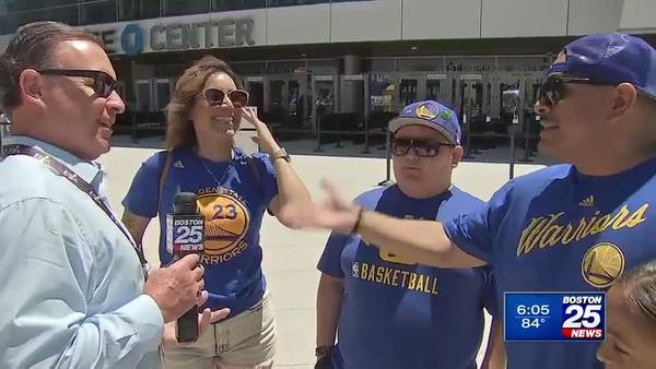 Butch catches up with Warrior fans ahead of game 5