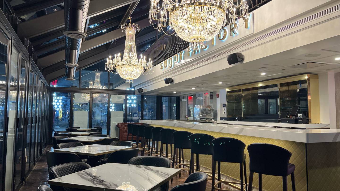 世界知名餐厅开设波士顿分店，拥有360度酒吧和落地糖果墙