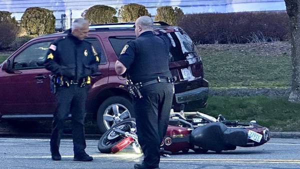 Motorcyclist dies after collision in Danvers