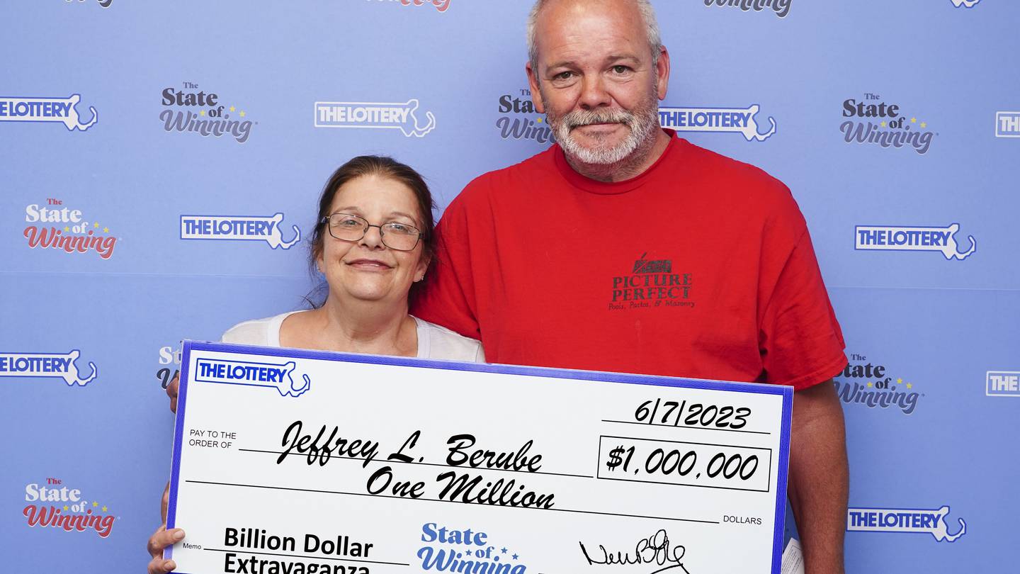 Rhode Island man wins 1M on ‘Billion Dollar Extravaganza’ scratch