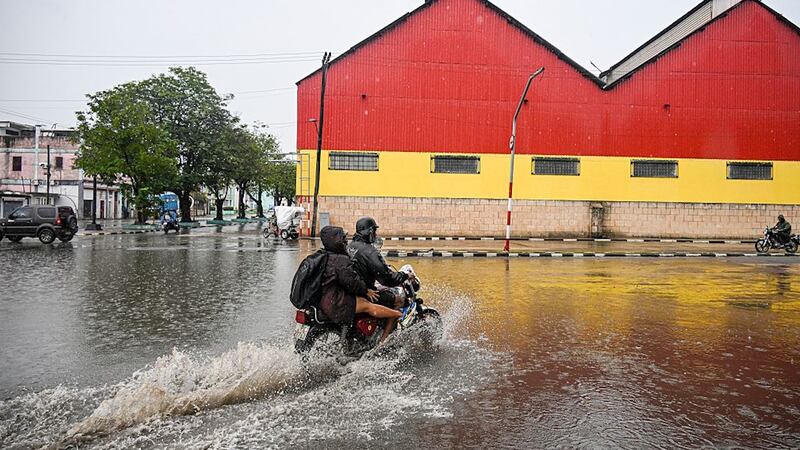 Hurricane Melissa: Storm makes landfall in Cuba
