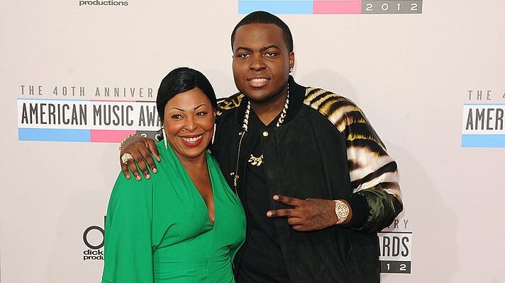 Sean Kingston (R) and mother Janice Turner