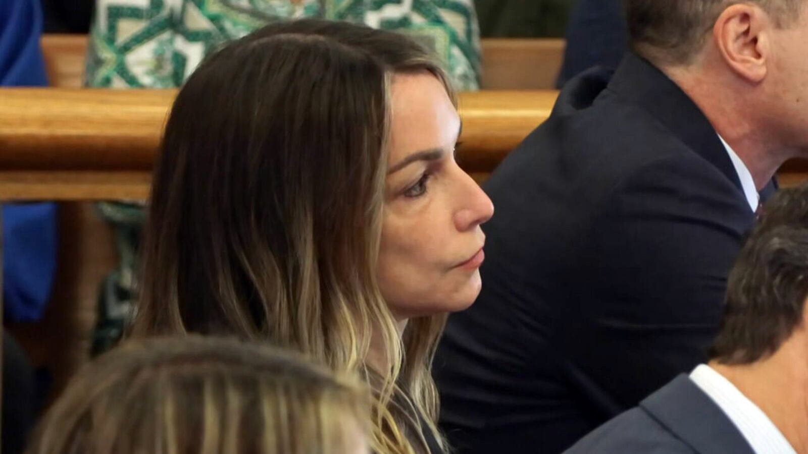 Judge delays Karen Read murder trial after thousands of pages of new ...