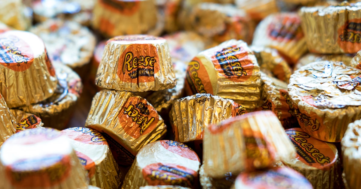 Hershey to change Reeses products back to traditional recipes after backlash