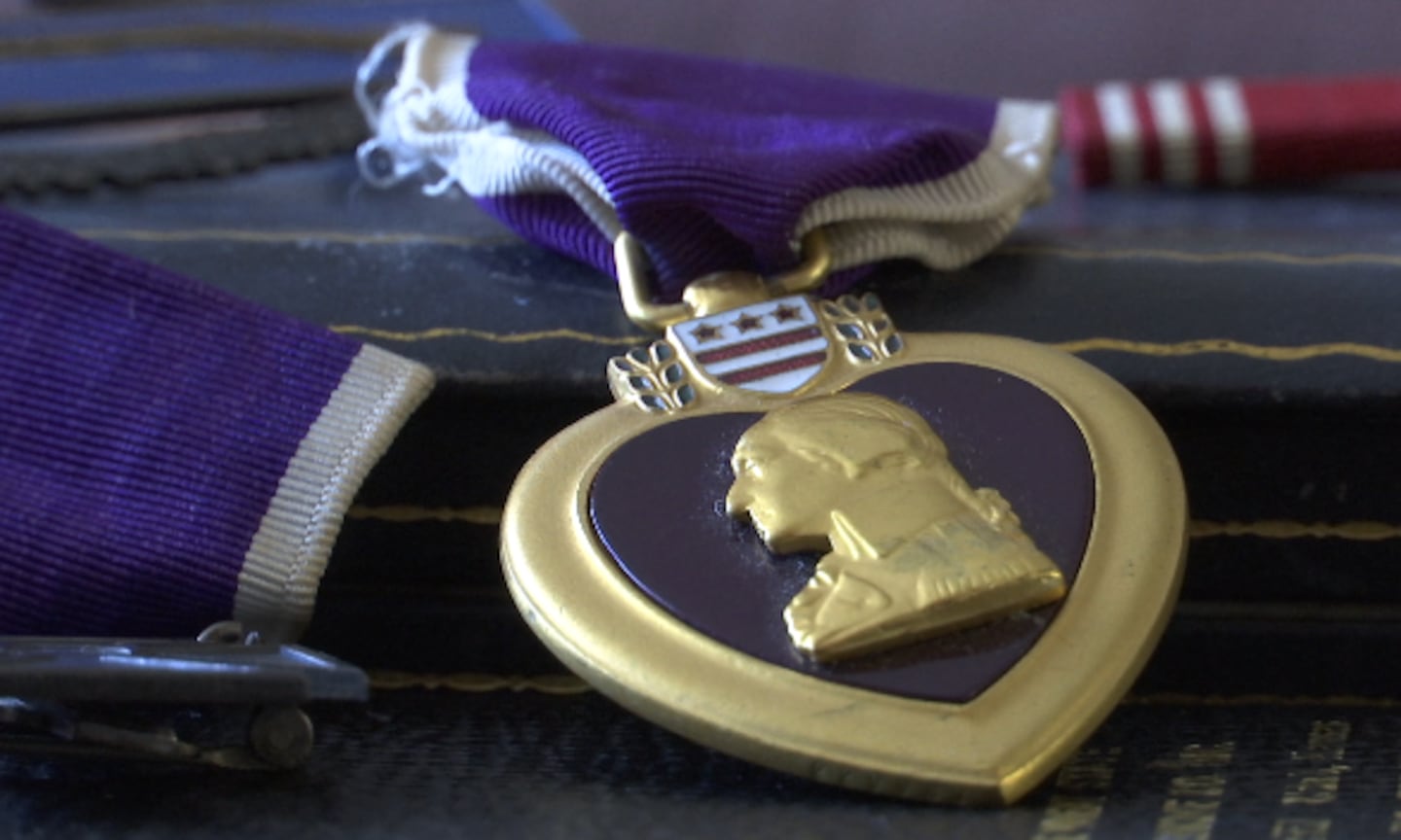 Ex-Marine from western Mass. pleads guilty to filing fake Purple Heart ...