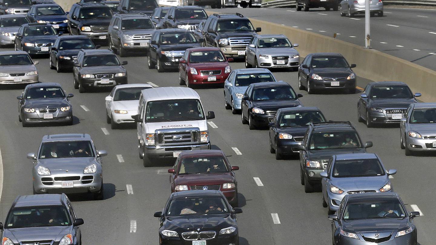 2023感恩节旅行：在马萨诸塞州开车的最佳和最糟糕时间，拥堵最严重的高速公路